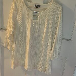 JM Collection Cream Textured Top